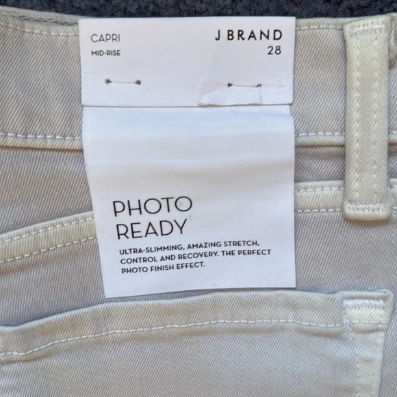 JBrand Frosted Amethyst Photo Ready Capri Mid Rise